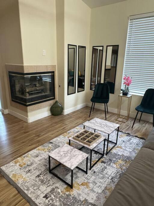 2Br Condo 15 Mins To Downtown Phoenix With Pool & Spa Esterno foto