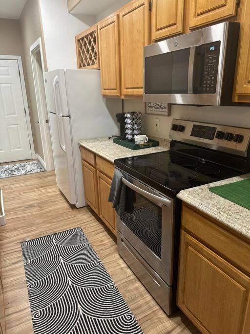 2Br Condo 15 Mins To Downtown Phoenix With Pool & Spa Esterno foto